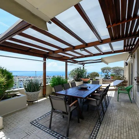 Living Exceptionally Apartment Thessaloniki